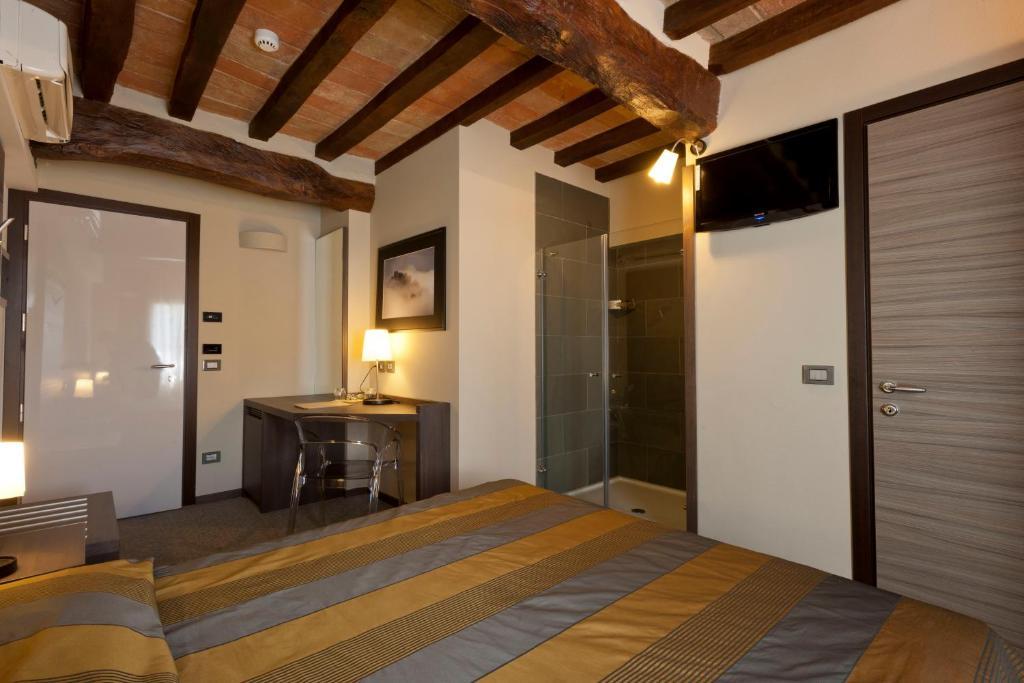 Rivalta  Locanda Sant'Ambrogio חדר תמונה